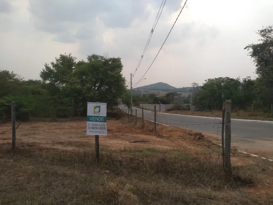 Foto 1 de Lote/Terreno à venda, 331m² em Cachoeira, Betim