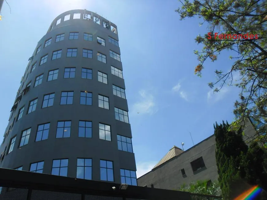 Foto 1 de Sala Comercial para alugar, 130m² em Santo Amaro, São Paulo