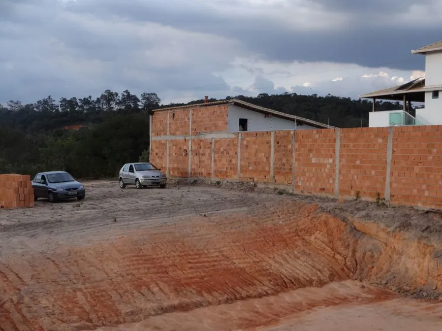 Foto 1 de Lote/Terreno à venda, 748m² em Tropical, Contagem