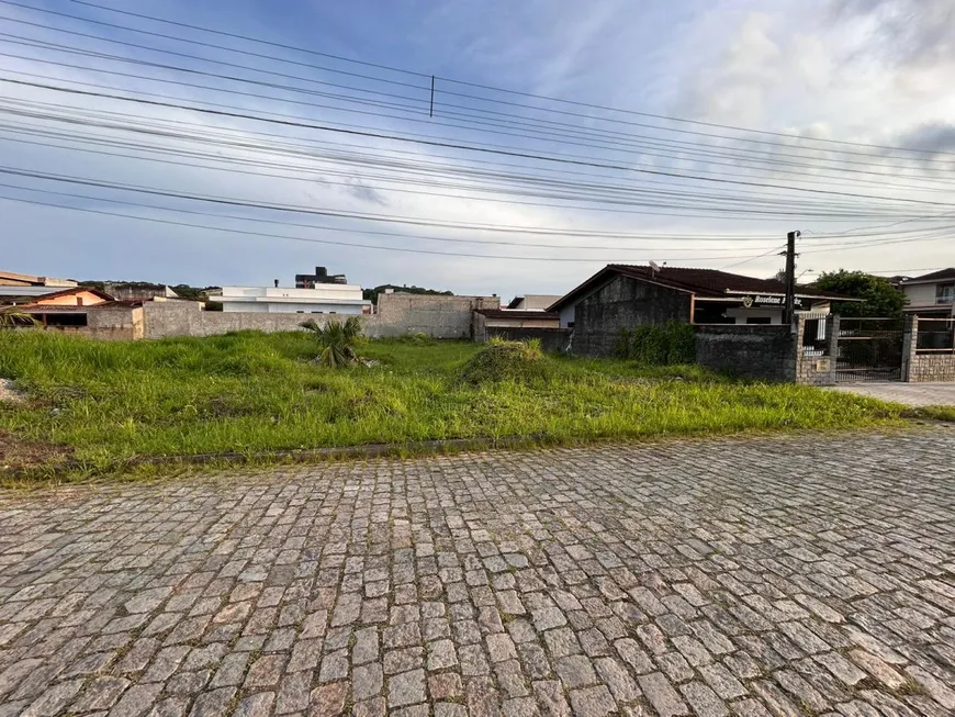 Foto 1 de Lote/Terreno à venda, 476m² em Glória, Joinville