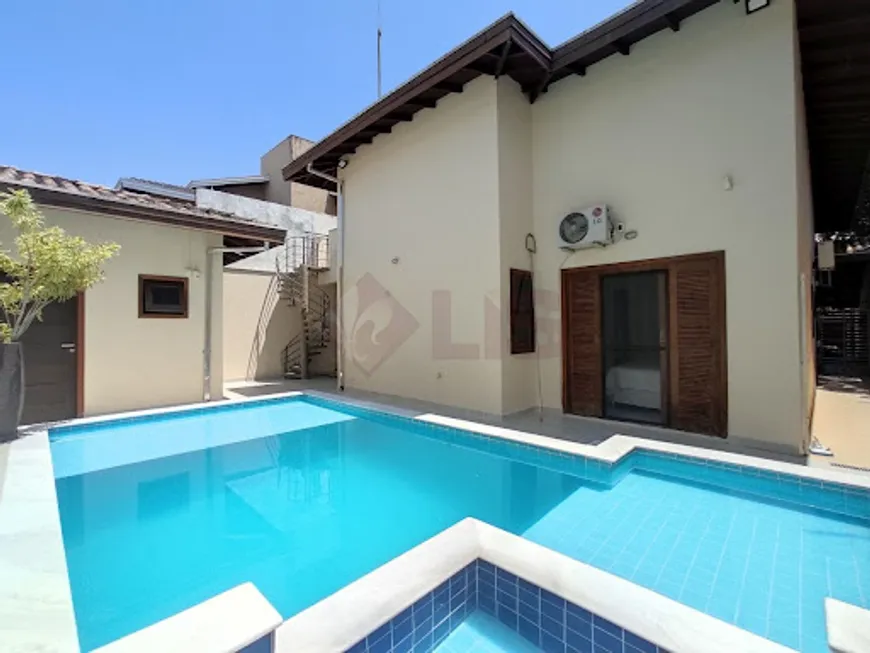 Foto 1 de Casa com 3 Quartos à venda, 217m² em Indaiá, Caraguatatuba