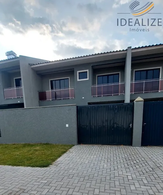 Foto 1 de Sobrado com 3 Quartos à venda, 178m² em Cruzeiro, São José dos Pinhais