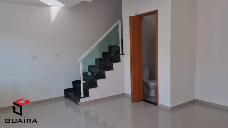 Foto 1 de Sobrado com 2 Quartos à venda, 64m² em Vila Pires, Santo André