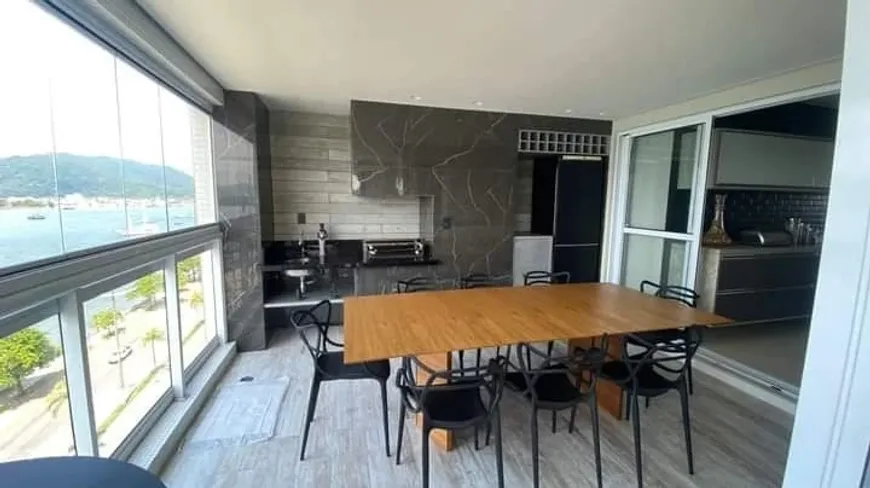 Foto 1 de Apartamento com 4 Quartos à venda, 189m² em Ponta da Praia, Santos