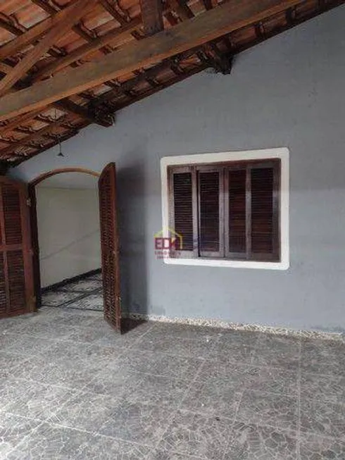 Foto 1 de Casa com 2 Quartos à venda, 80m² em Esplanada Santa Terezinha, Taubaté