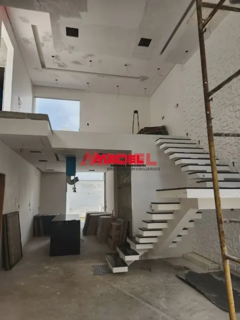 Foto 1 de Casa com 3 Quartos à venda, 180m² em Loteamento Villa Branca, Jacareí