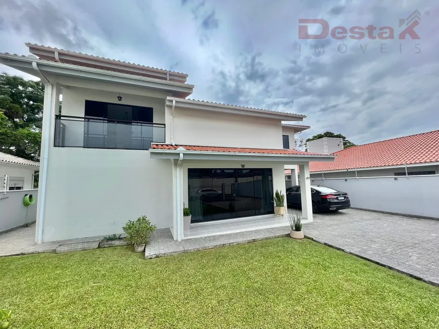 Foto 1 de Casa com 5 Quartos à venda, 438m² em Centro, Biguaçu