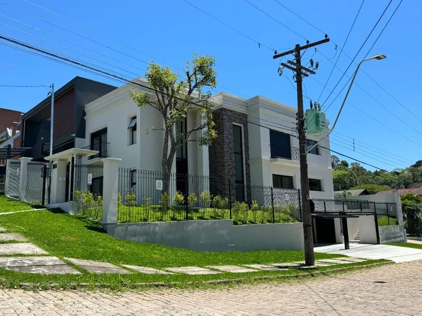 Foto 1 de Casa com 3 Quartos à venda, 510m² em Colina Sorriso, Caxias do Sul