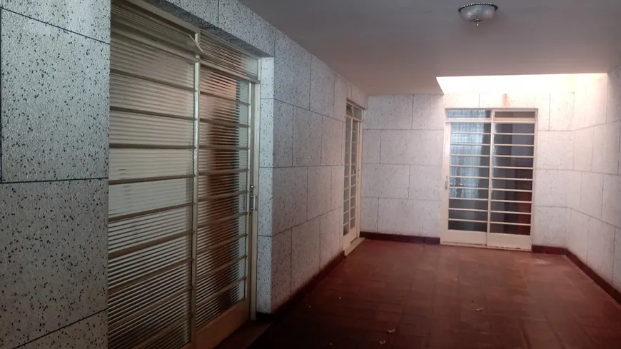 Foto 1 de Casa com 4 Quartos à venda, 200m² em Vila Santa Tereza, Bauru