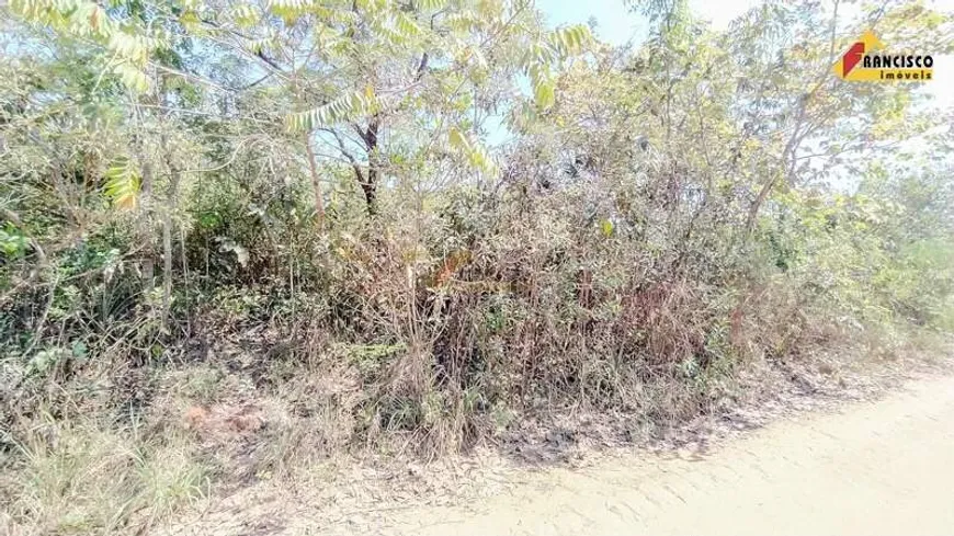 Foto 1 de Lote/Terreno à venda, 300m² em Ipanema, Divinópolis