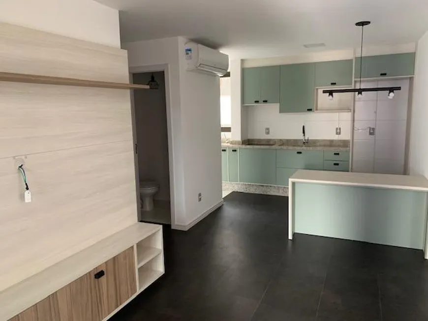 Foto 1 de Apartamento com 2 Quartos à venda, 113m² em Itacorubi, Florianópolis