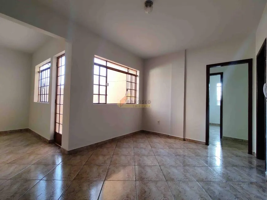 Foto 1 de Apartamento com 3 Quartos para alugar, 123m² em Halim Souki, Divinópolis