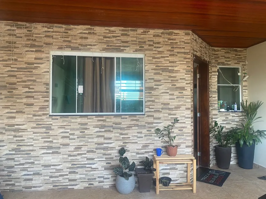 Foto 1 de Casa com 2 Quartos à venda, 60m² em Parque Sao Bento, Sorocaba