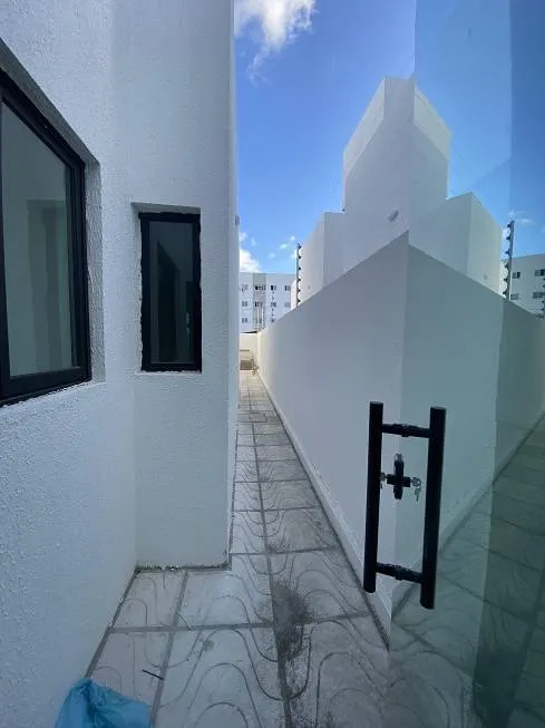 Foto 1 de Casa com 2 Quartos à venda, 45m² em Cabula VI, Salvador