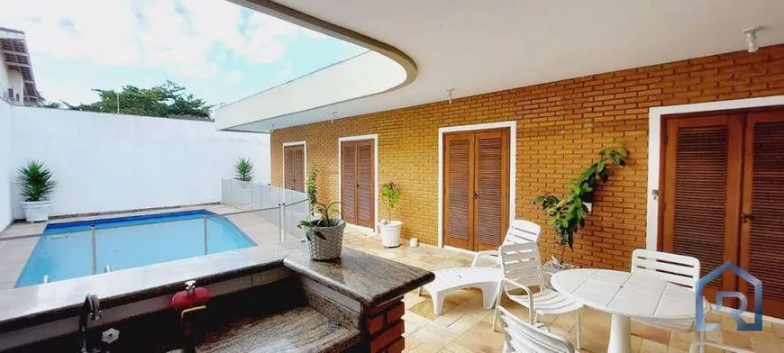 Foto 1 de Casa com 4 Quartos à venda, 235m² em Jardim Virgínia , Guarujá