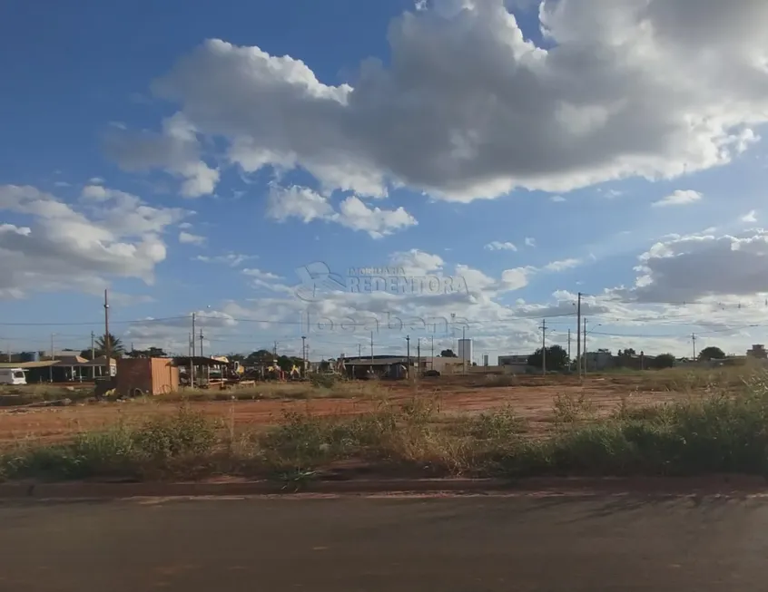 Foto 1 de Lote/Terreno à venda, 200m² em Jardim Leste, São José do Rio Preto