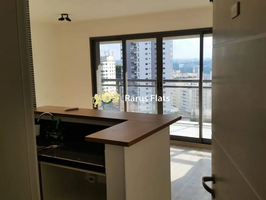 Foto 1 de Flat com 1 Quarto para alugar, 46m² em Vila Madalena, São Paulo