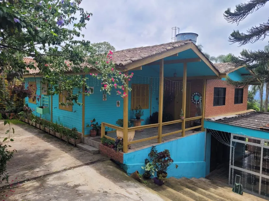 Foto 1 de Casa de Condomínio com 4 Quartos à venda, 300m² em Chacara Recanto Verde, Cotia