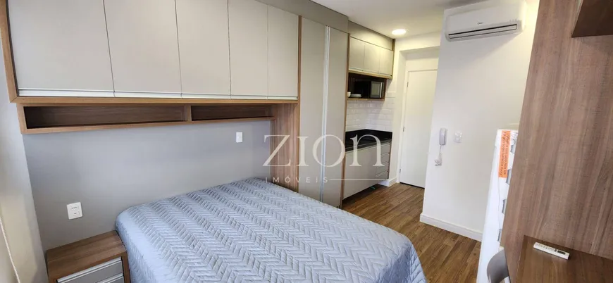 Foto 1 de Apartamento com 1 Quarto para alugar, 20m² em Jardim das Acacias, São Paulo