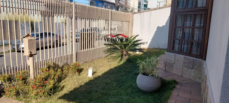 Foto 1 de Casa com 4 Quartos à venda, 269m² em Jardim Amália, Volta Redonda