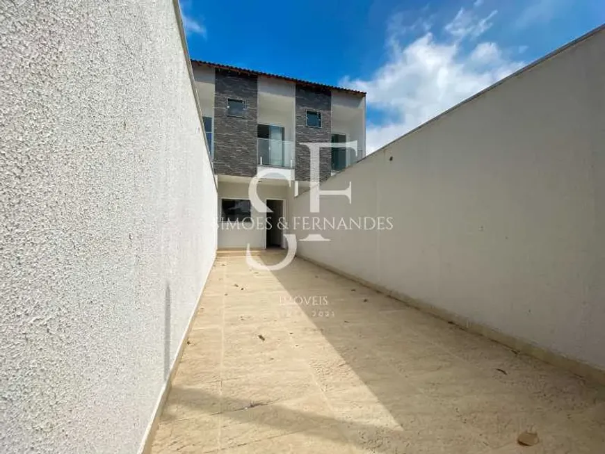 Foto 1 de Casa com 2 Quartos à venda, 86m² em Curicica, Rio de Janeiro