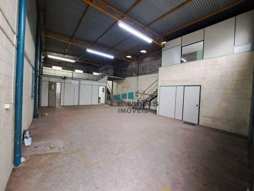 Foto 1 de Galpão/Depósito/Armazém para alugar, 215m² em Algodoal, Piracicaba