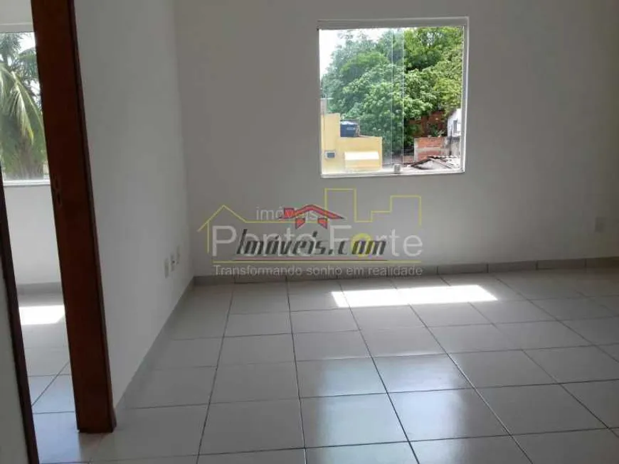 Foto 1 de Casa de Condomínio com 2 Quartos à venda, 60m² em Praça Seca, Rio de Janeiro