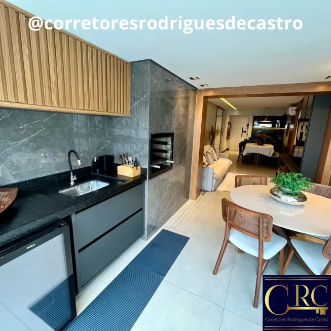 Foto 1 de Apartamento com 2 Quartos à venda, 92m² em Jardim Astúrias, Guarujá