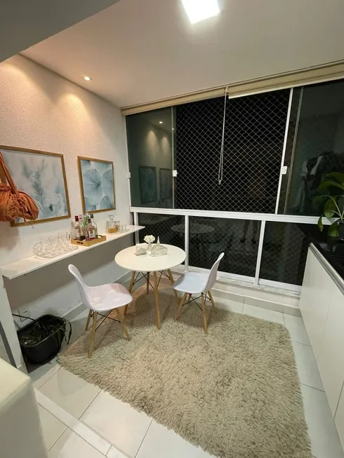 Foto 1 de Apartamento com 3 Quartos à venda, 72m² em , Eusébio