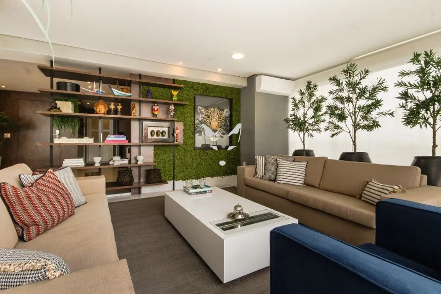 Foto 1 de Apartamento com 3 Quartos à venda, 278m² em Moema, São Paulo