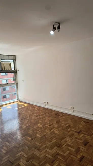 Foto 1 de Sala Comercial para alugar, 75m² em Cerqueira César, São Paulo