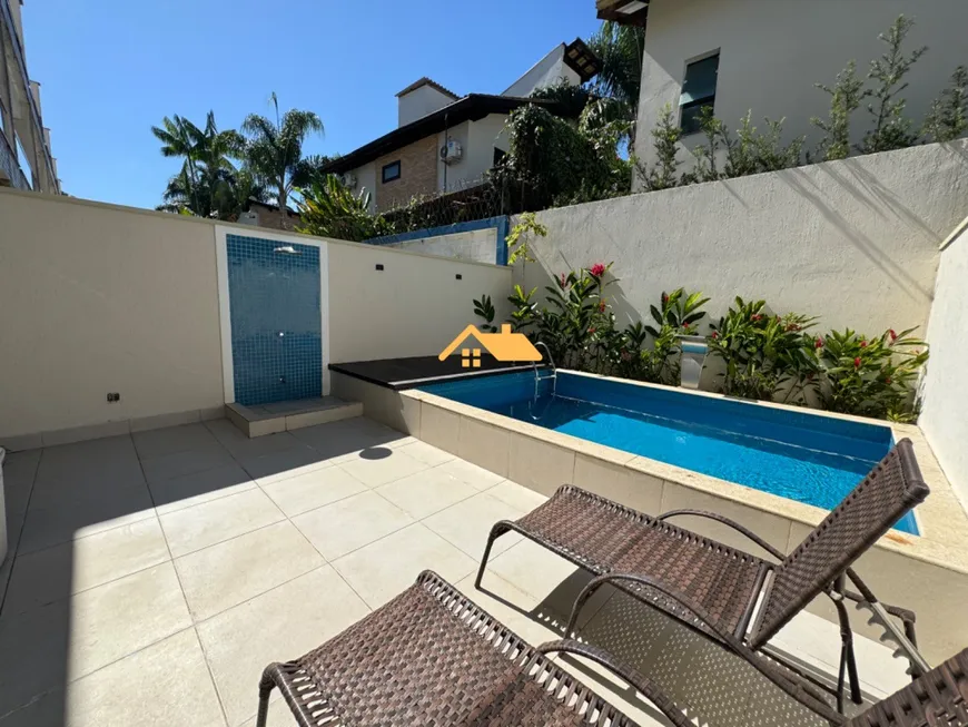 Foto 1 de Casa de Condomínio com 4 Quartos para venda ou aluguel, 220m² em Praia de Juquehy, São Sebastião