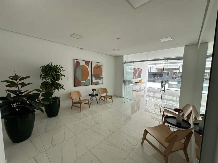 Foto 1 de Apartamento com 3 Quartos para alugar, 83m² em Picarra, Teresina