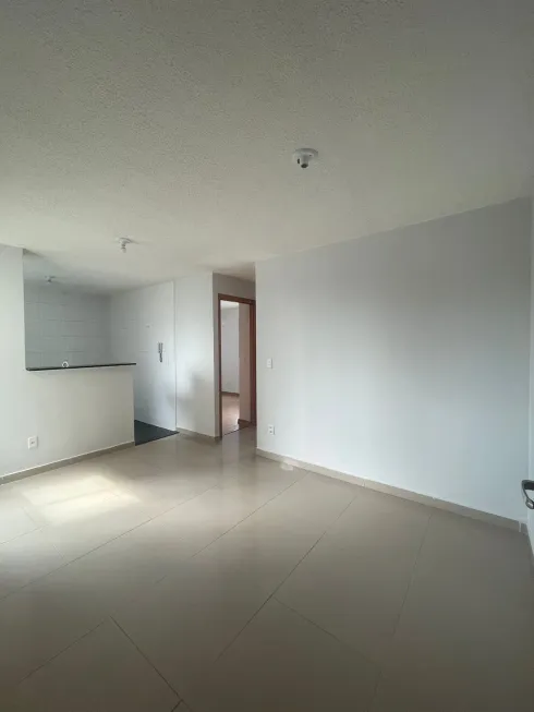 Foto 1 de Apartamento com 2 Quartos à venda, 43m² em Vila Alzira, Aparecida de Goiânia