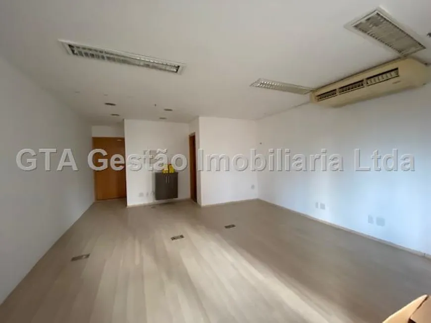 Foto 1 de Sala Comercial para venda ou aluguel, 37m² em Vila Olímpia, São Paulo