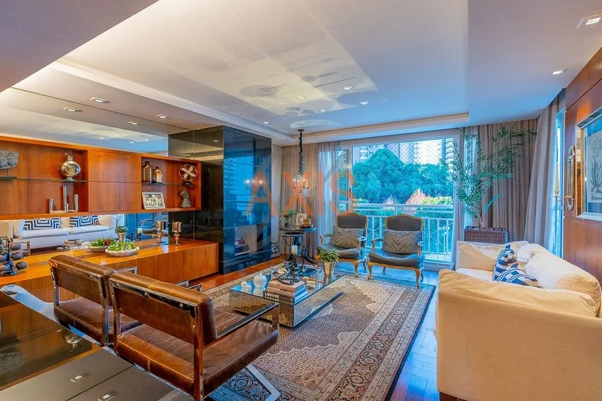 Foto 1 de Apartamento com 3 Quartos à venda, 203m² em Ecoville, Curitiba