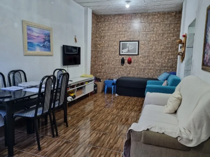 Foto 1 de Casa com 4 Quartos à venda, 210m² em São Benedito, Santa Luzia