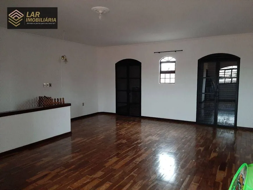 Foto 1 de Casa com 4 Quartos à venda, 236m² em Vila Maria, Botucatu