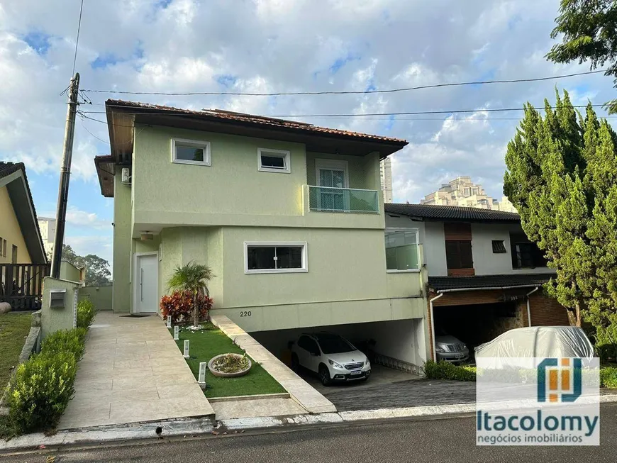 Foto 1 de Casa de Condomínio com 4 Quartos à venda, 308m² em Alphaville, Santana de Parnaíba