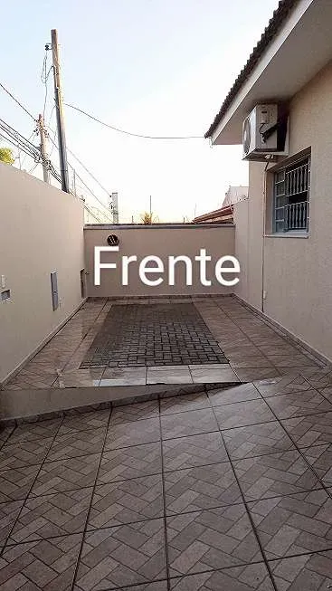 Foto 1 de Casa com 2 Quartos à venda, 100m² em Vila Amorim, Suzano