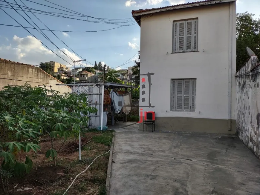 Foto 1 de Casa com 6 Quartos à venda, 320m² em Vila Ipojuca, São Paulo