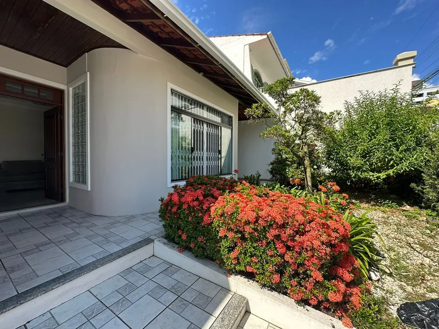 Foto 1 de Casa com 3 Quartos à venda, 198m² em Estreito, Florianópolis