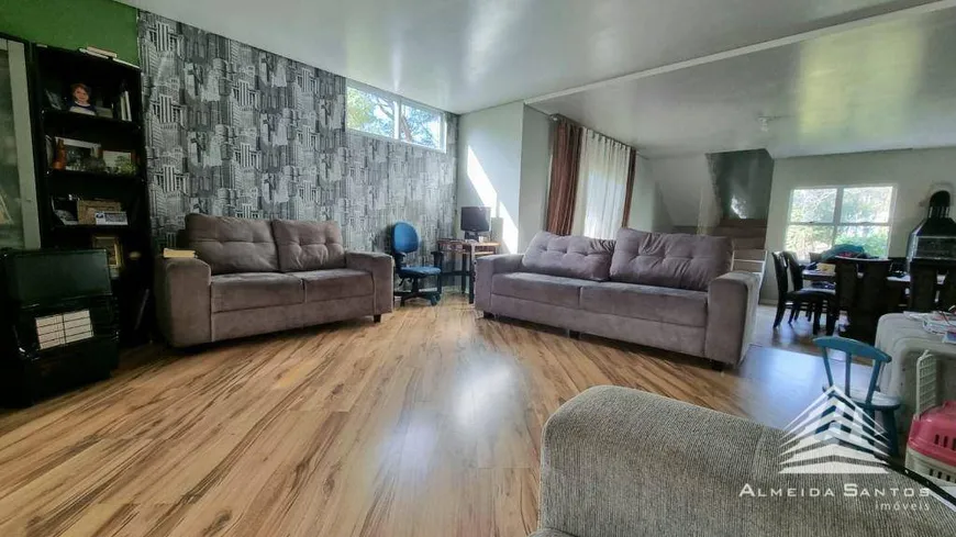 Foto 1 de Casa com 3 Quartos à venda, 330m² em São Lourenço, Curitiba