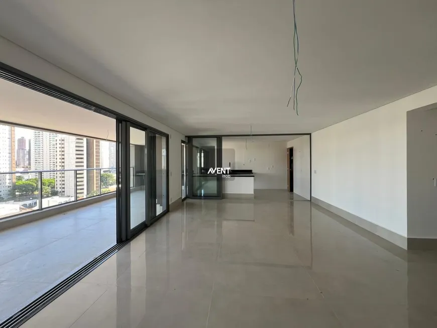 Foto 1 de Apartamento com 4 Quartos à venda, 226m² em Setor Marista, Goiânia