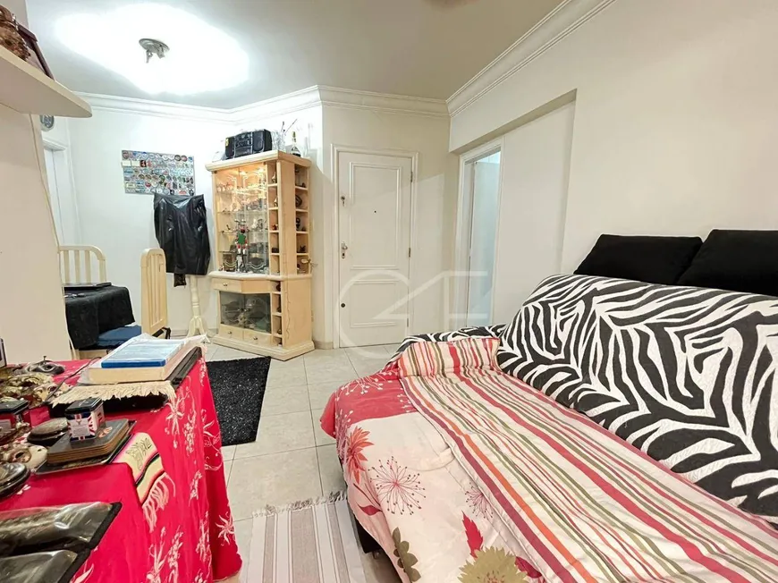 Foto 1 de Apartamento com 3 Quartos para venda ou aluguel, 169m² em Gonzaga, Santos