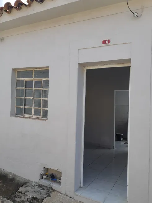 Foto 1 de Casa com 1 Quarto para alugar, 35m² em Vila Hortencia, Sorocaba