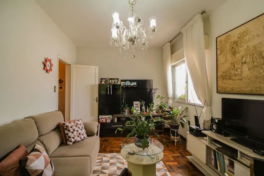 Foto 1 de Apartamento com 2 Quartos à venda, 77m² em Centro, Pelotas