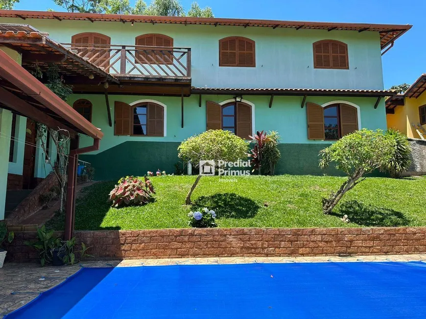 Foto 1 de Casa com 3 Quartos à venda, 214m² em Vale dos Pinheiros, Nova Friburgo