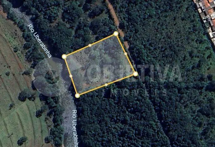 Foto 1 de Fazenda/Sítio à venda, 5800m² em Chácaras Ibiporã, Uberlândia