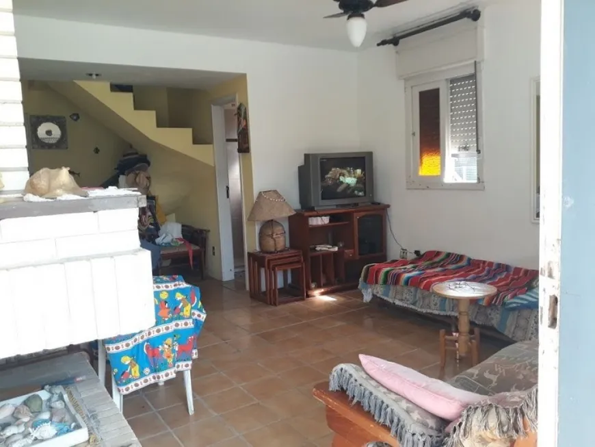 Foto 1 de Sobrado com 3 Quartos à venda, 140m² em Centro, Imbé